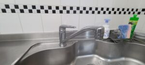 キッチン混合水栓施工前