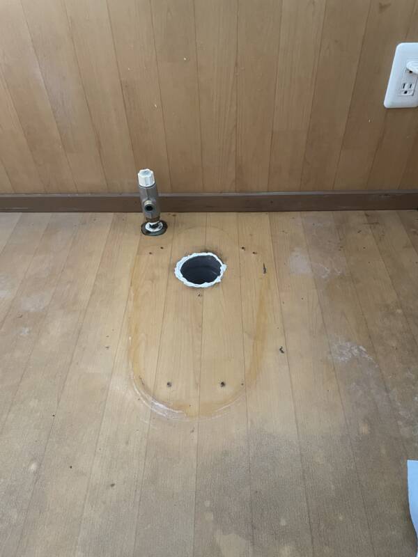 トイレ工事施行中