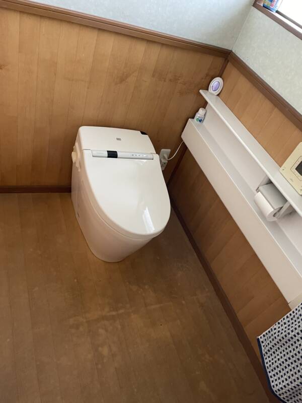 トイレ工事施工前