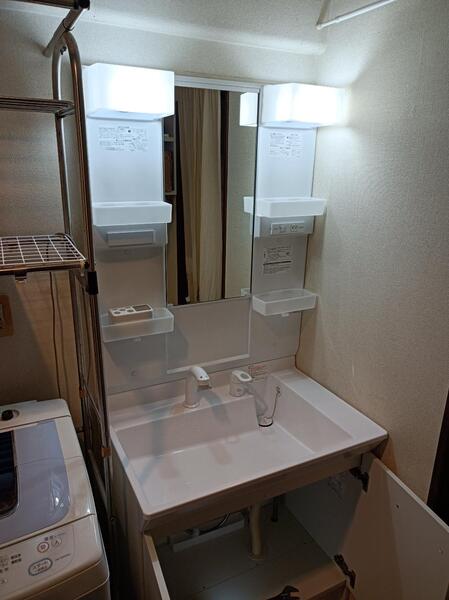 洗面化粧台施工後