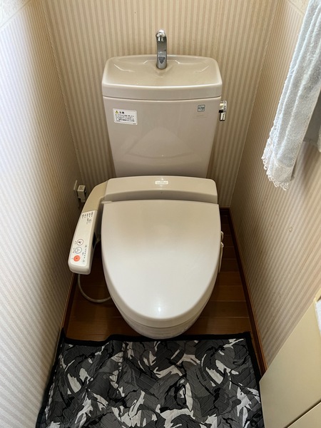 トイレ施工前