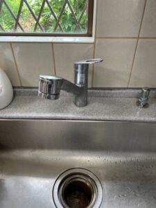 キッチン混合水栓施工前