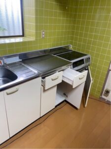 システムキッチン工事前