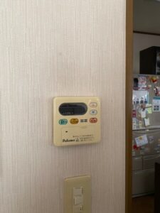 台所用リモコン施工前