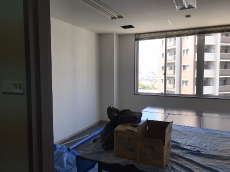 内装施工中