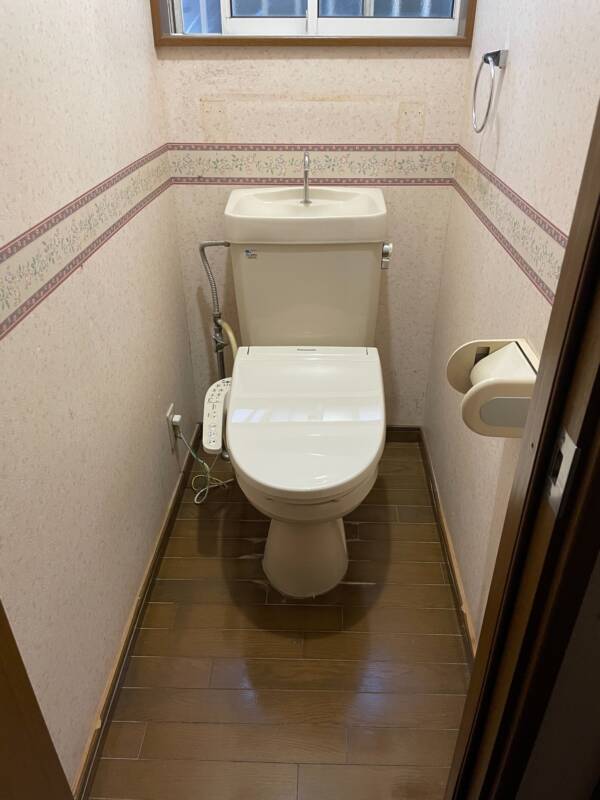 トイレ施工前