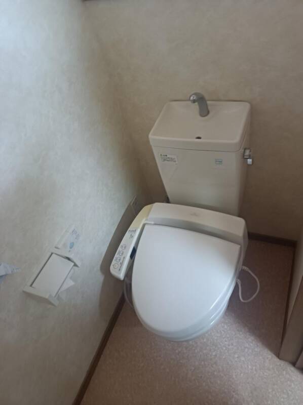 トイレ施工前