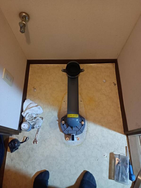 トイレ施工中