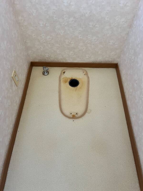 トイレ施工中
