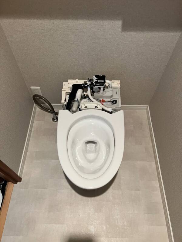 トイレ工事中
