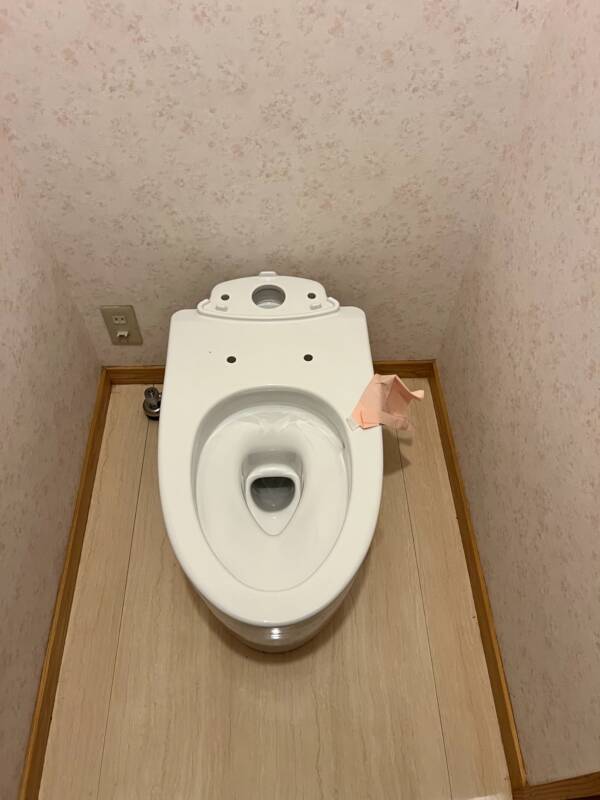 トイレ施工中