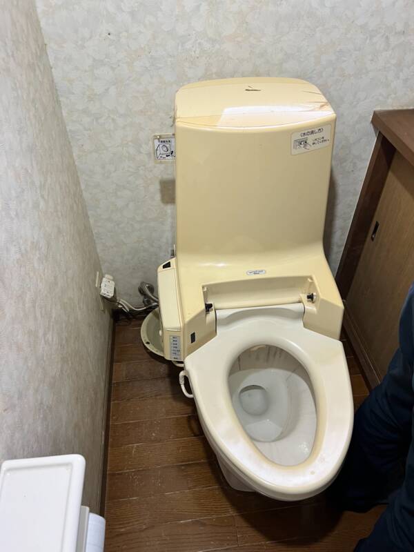 トイレ施工前