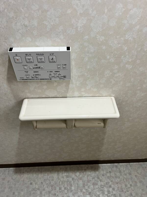 トイレ内リモコン交換後