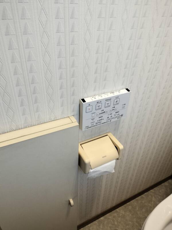 トイレ内リモコン設置後